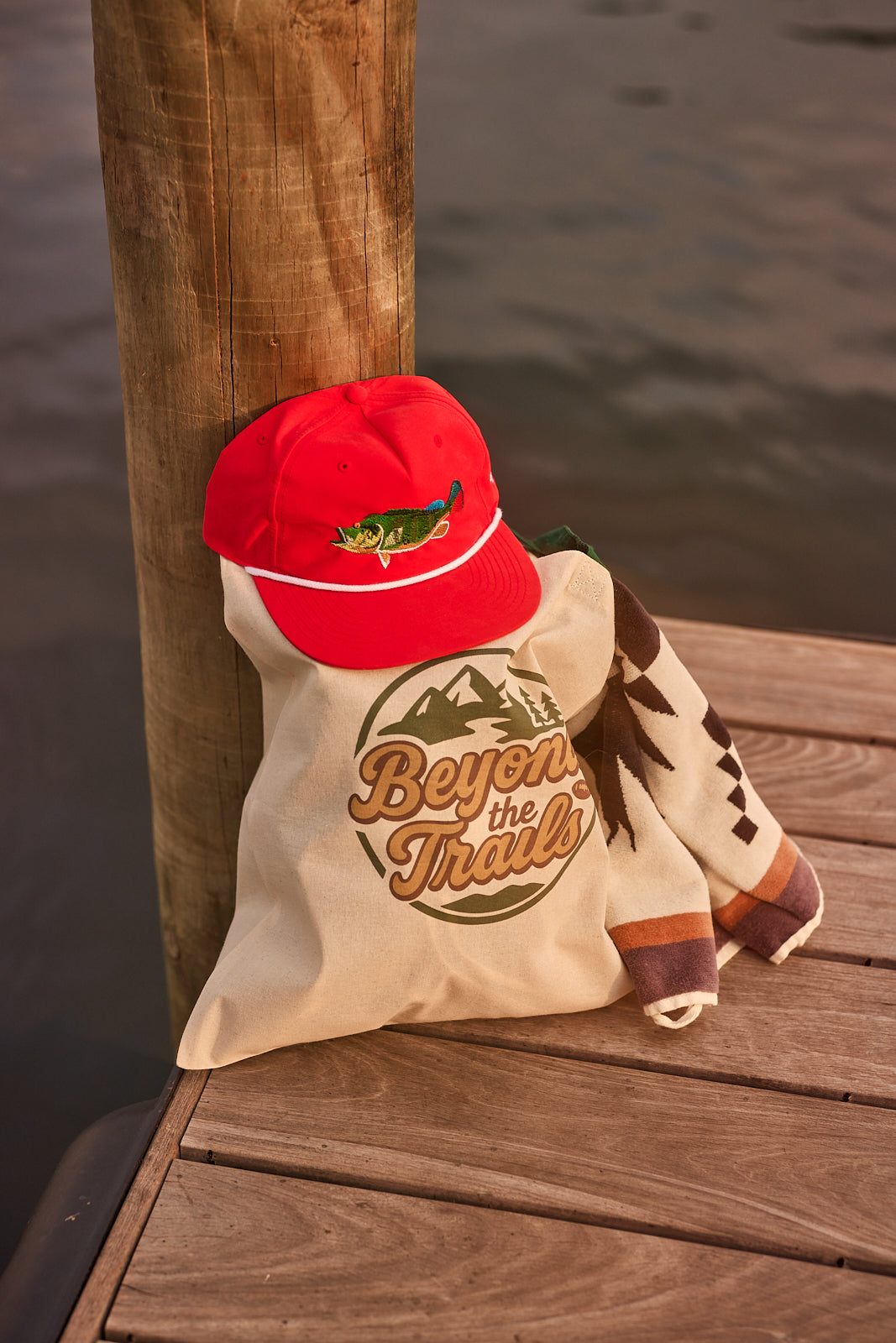 Peacock Sea Bass Red/White